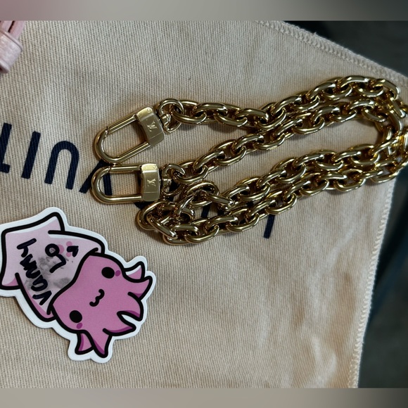 ❌SOLD❌💖BRAND NEW Louis Vuitton Mini Bumbag Gradient Pink Monogram💖 - Picture 8 of 11